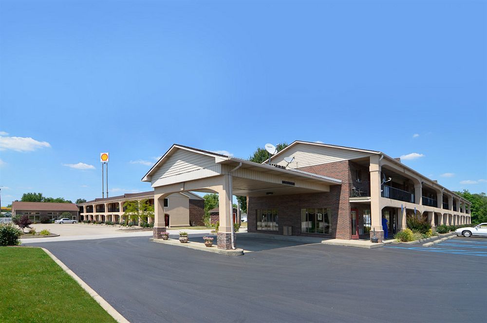 Red Roof Inn Vincennes Exterior photo